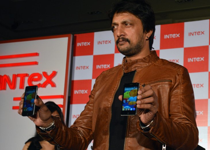 Kiccha Sudeep's influence on fans 👌 When he endorsed Intex Mobile I used to come across many of his fans using that phone, Same with Denver perfume I don't even need to comment on hairstyle! 😅 He deserves an extra cheque for this