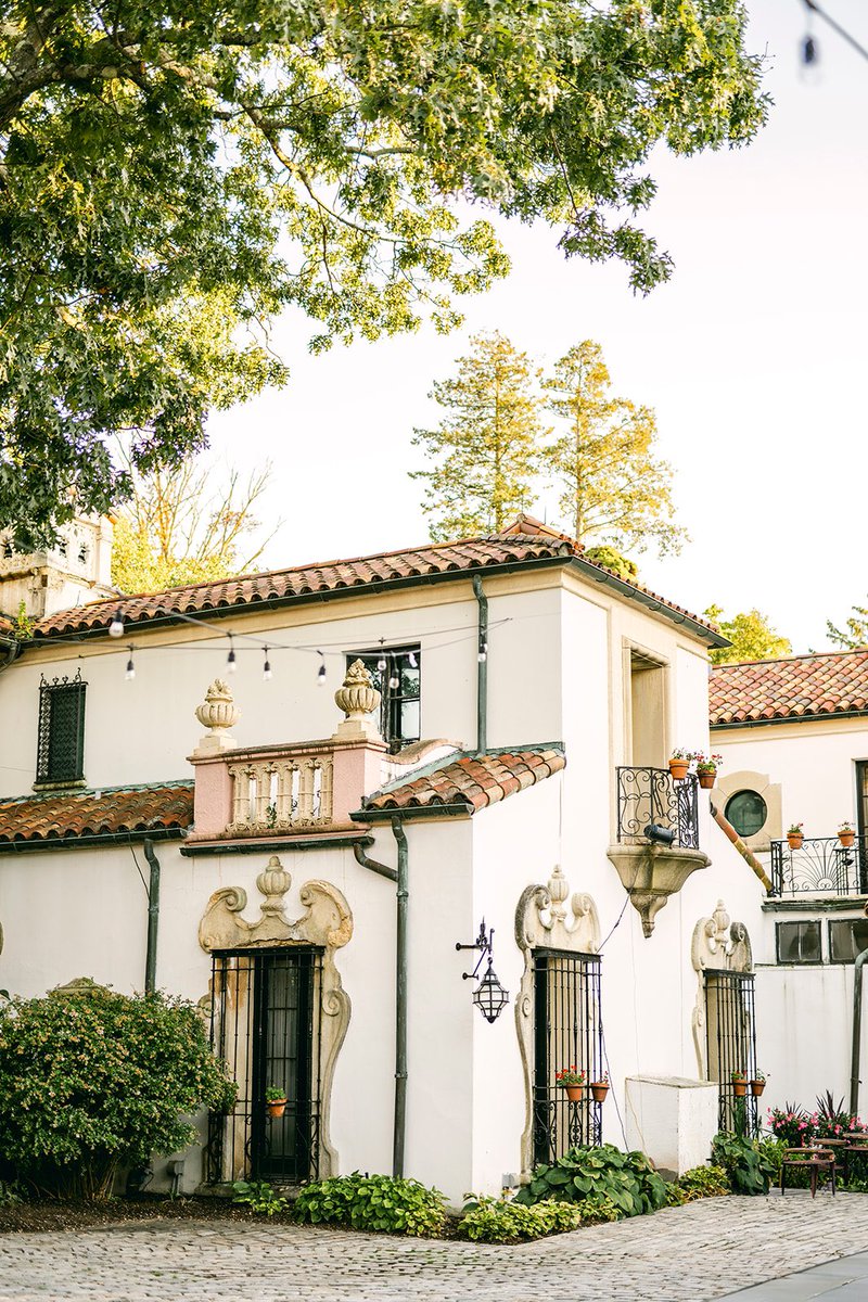 PLAN YOUR VISIT TODAY! 

Open Today (Sunday) 11 AM - 5 PM

Museum and Estate grounds close at 5:00pm. Last admissions at 4:30pm.

Tickets:
vanderbiltmuseum.org/welcome-to-the…

#vanderbiltmuseumandplanetarium