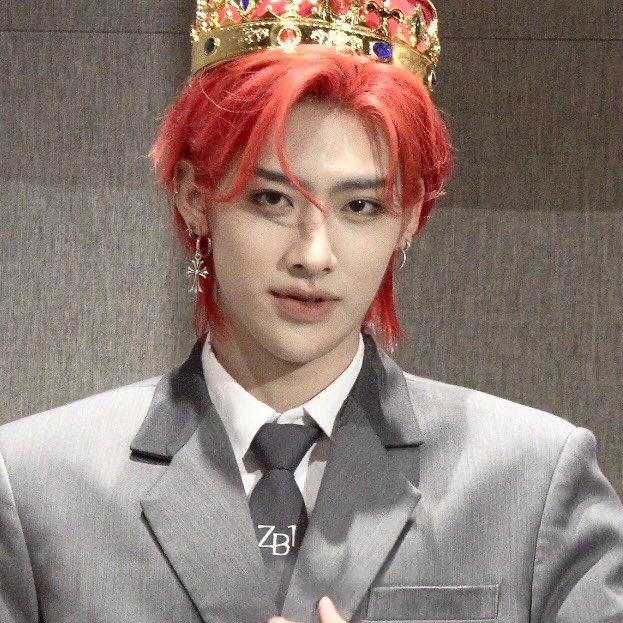 kittycatrui's tweet photo. ｏ
    ○
╭◜◝  ͡  ◜  ͡  ╮      ╭◜◜◝  ͡  ◝╮
(       him      )       (    him !   )
╰◟◞  ͜  ╭◜◝  ͡ ◜◝  ͡  ╮◞◟◞ ╯
 　 　   (     him ♡    ) 
 　　    ╰◟◞  ͜   ◟◞ ╯ https://t.co/8f8M7G7B8c