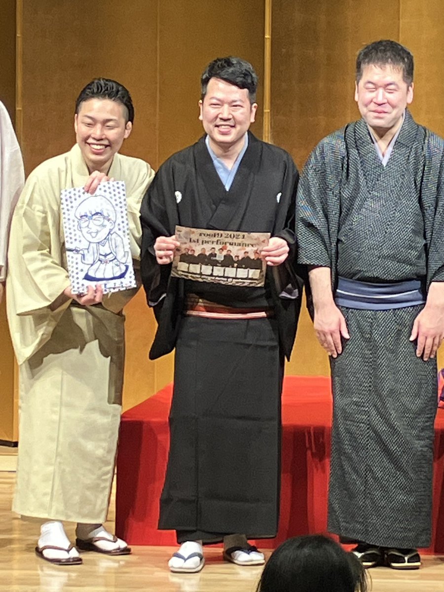 KBK_meiji's tweet photo. 三遊亭仁馬さんにご招待いただき『ROOT 9FES 2024』に行ってきました♪
たくさん笑って楽しい時間でした🥰
ありがとうございました♪
#ルート9
#三遊亭仁馬さん
#落語 https://t.co/G6si8vKy4I
