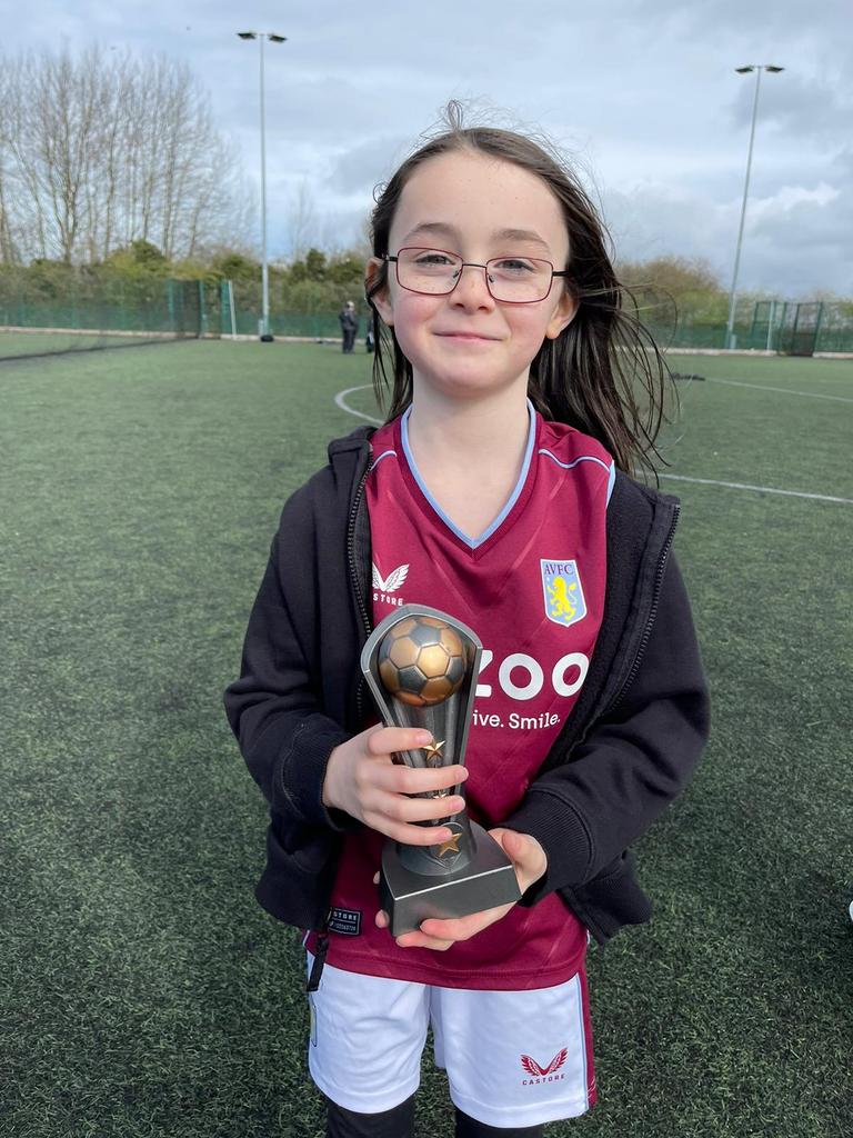 truffleax's tweet photo. @Lakeside_Sch Charlotte won the trophy this week for a brilliant first 2 weeks at her new football training academy! She can't wait to bring it in to show you all! ⚽️❤️ https://t.co/RyjukR3z4P