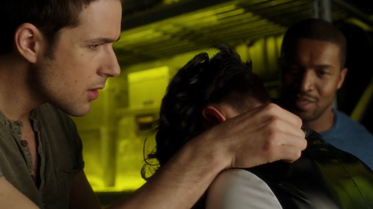 darkmatterfan3's tweet photo. ๐๐ฎ๐ฟ๐ธ ๐ ๐ฎ๐๐๐ฒ๐ฟ: (๐ญ๐
๐ฌ๐ณ) #6
๐๐ถ๐ฟ ๐ฑ๐ฎ๐๐ฒ: Jแดสส 24, 2015
#DailyDarkMatter #DarkMatterSeason1 #Canadianscifi #RazaCrew #Scifi #TeamRaza #TheRaza #MarcBendavid #RogerCross #DarkMatter https://t.co/RAB8x7v6kw