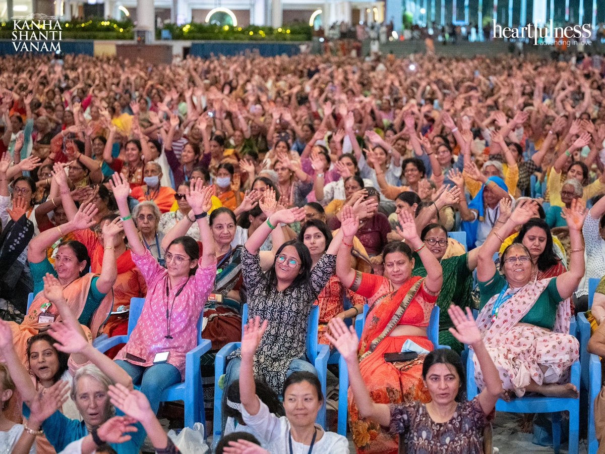 The cultural evenings of the #globalspiritualitymahotsav @kanhashantivanam was captivating! The performances whisked our hearts away, leaving the crowd in awe and admiration for talent of such prodigious caliber. #GSM2024 #heartfulness