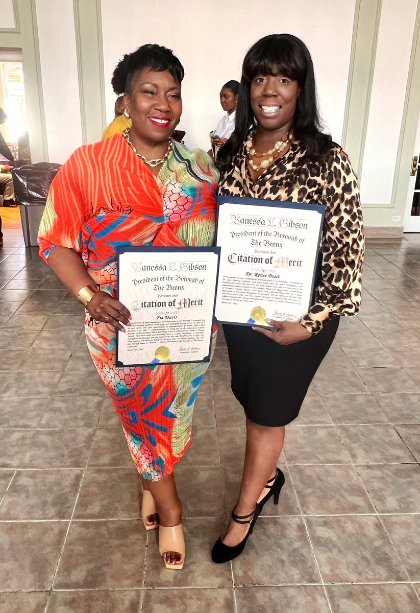 We are called to serve. Honored to be recognized for our Black Girl Magic as HS Superintendents in the BX. Thank you @Vanessalgibson <a href="/A_StevensD16/">NYC Council Member Althea Stevens</a> <a href="/BronxDAClark/">Bronx DA Darcel D. Clark</a> <a href="/Chantelj79/">Chantel Jackson, LMSW</a> for recognizing our work and our sisterhood. #RepresentationMatters  #ifitwasntforthebronx