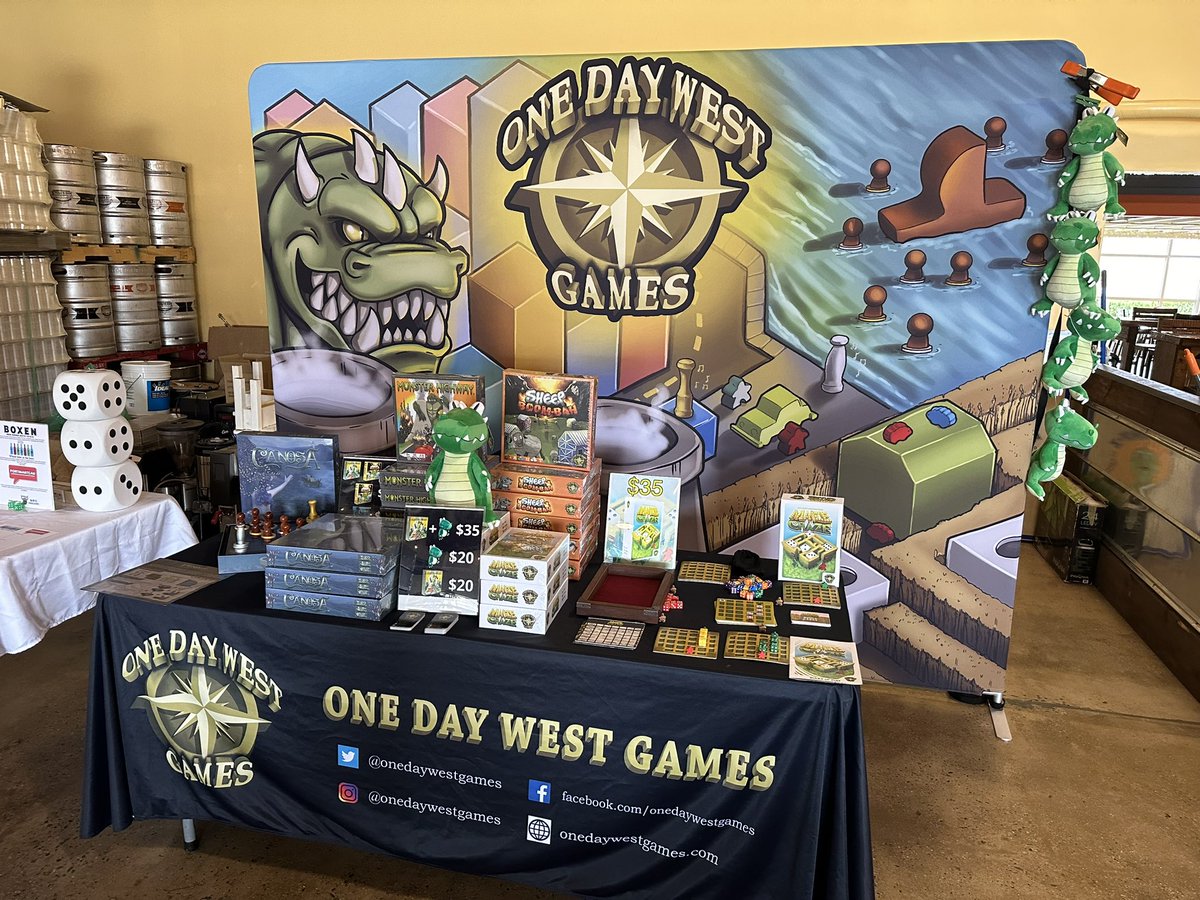 All setup at <a href="/StolenSunBrew/">Stolen Sun</a> for their St Patty’s Days Celi Con. Should be alot of fun! ☘️ 🎲 

#StPattysDay #boardgames #stolensun