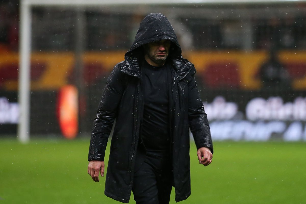 her sene böyle bir maç yaşayıp kaybederdik bu kez kazanıyoruz.. elhamdülillah