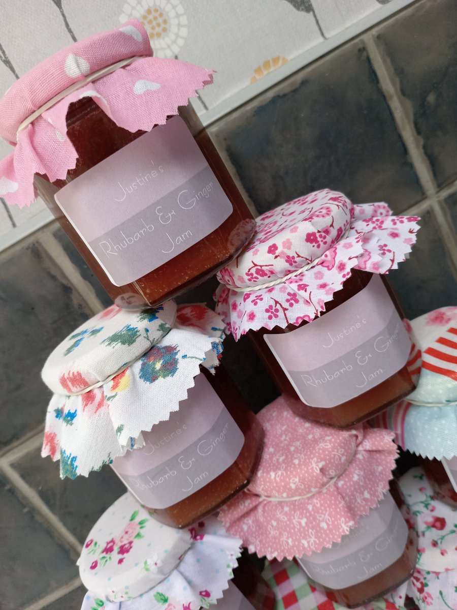 MadebyJustine's tweet photo. No room in my freezer so on this rainy Sunday I'm making fundraising #Rhubarbandginger jam thanks to the donation of forced local rhubarb from #ParkFarmHowden for @HookGClub &amp; @StMarys1225 #supportbritishfarmers @Fionamills1 @ngsgardenhook https://t.co/N5KDKSIkae