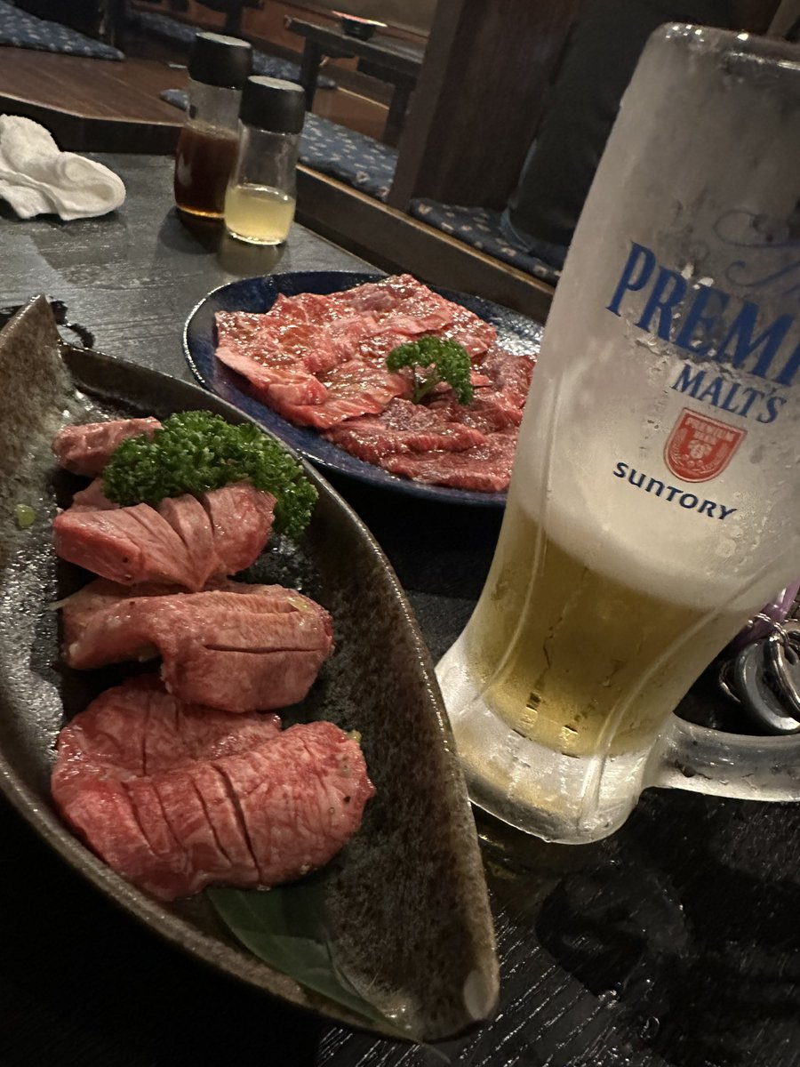 頻繁に会わなくとも気の許せる仲🥳これぞ友‼️😆🤝✨
それにしても年取ったな、、😂