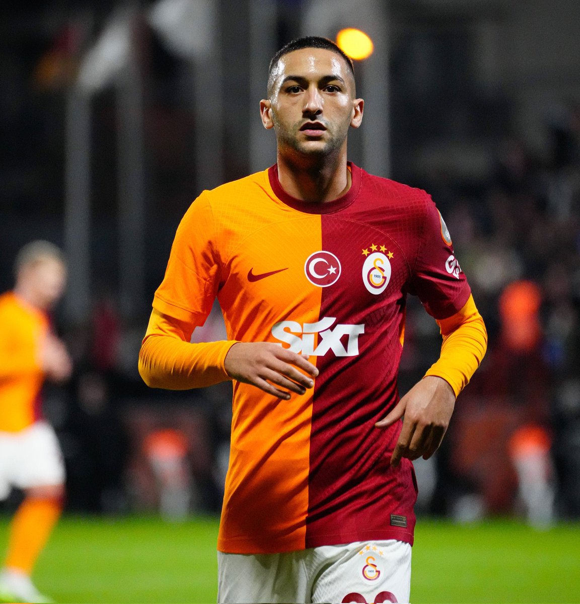 Milli ara yaklaşınca Ziyech’in oynadığı top şaka mı amk