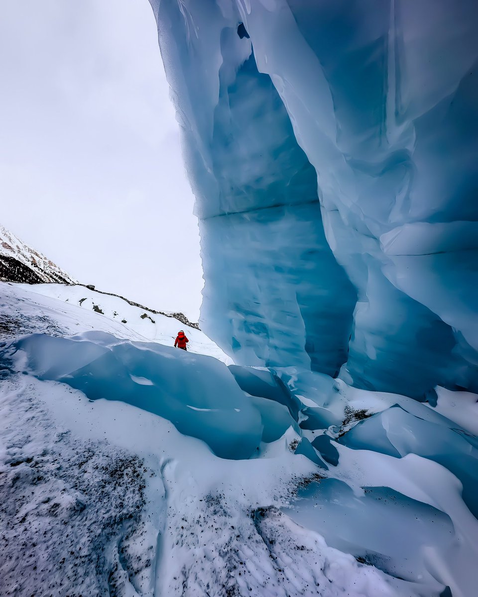 Ice-o-lation The mountains are calling and I must go… When it’s safe to do so… With high avalanche warnings, the mountains can wait. Safety matters. Happy Sunday everyone!👋☕️ We are enjoying the warm weather in Alberta as next week it would be a different story. ❄️ ❄️