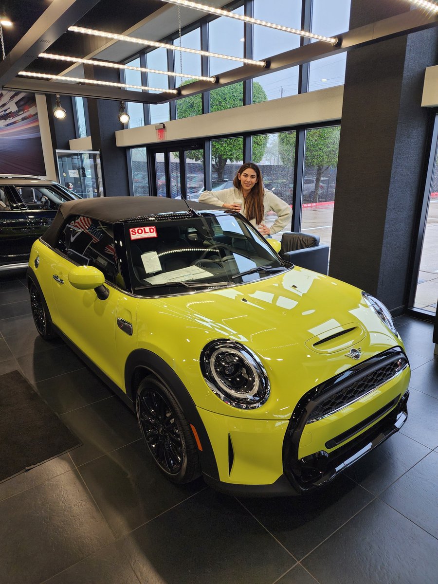 MINIofAustin's tweet image. Gabriela is driving into the weekend in her 2024 MINI Convertible! Congratulations from Steven and the MINI of Austin team. #MINIConvertible #MINIOfAustin