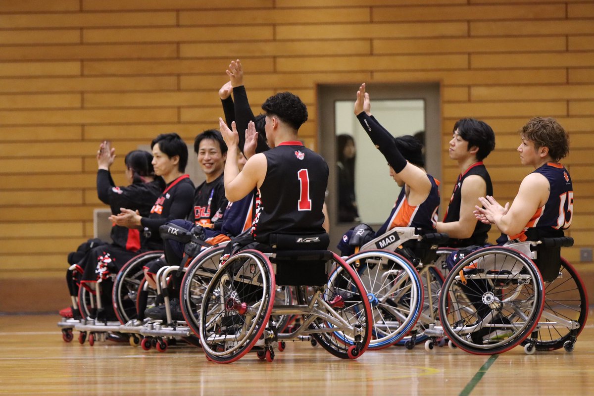 NoexStaff's tweet image. 次会うときは、もう、
対戦相手としてです…🫡

でも、この2日間の絆と思い出は、
決して忘れません🗝

うおおおおおーーー！
とうきょーーう🐧🏀🐿！！！！

ありがとうございましたー！

 #車いすバスケットボール
 #High8