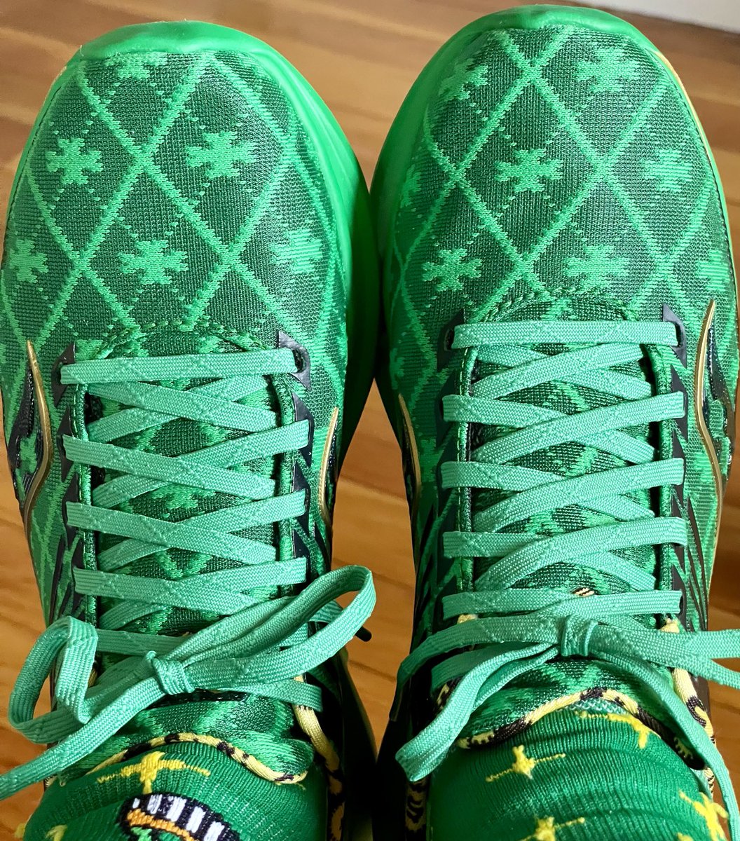 Stepping into St. Patrick’s Day with style! #HappyStPatricksDay 🍀