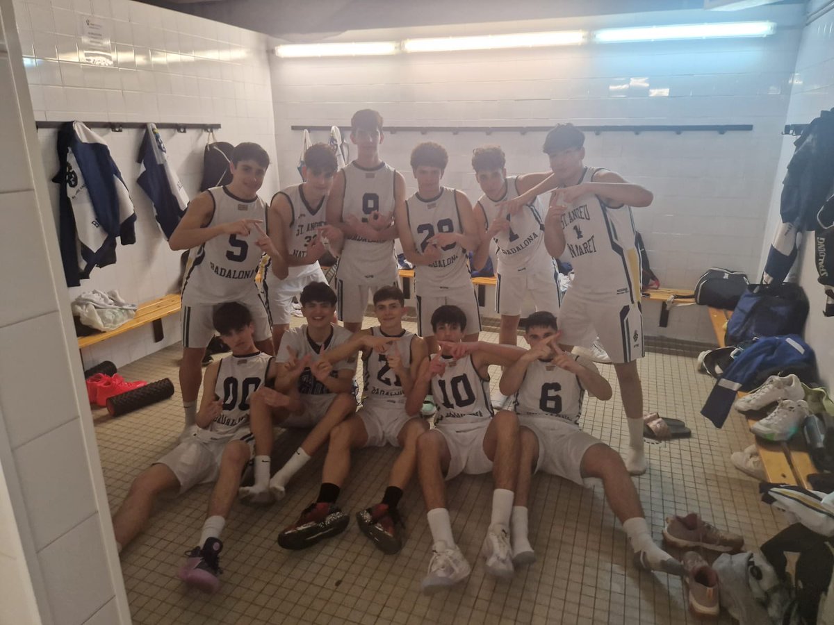 AESANTANDREUNAT's tweet photo. Victòria del Cadet Preferent a domicili del @CBT_Tarragona. Som-hi SAN!!! #socblau #socSAN https://t.co/A4mBv4G4Pq