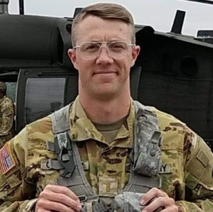 tcloss06's tweet image. Looking forward to spending time with this guy next week! #GraduationTime #AboveTheBest