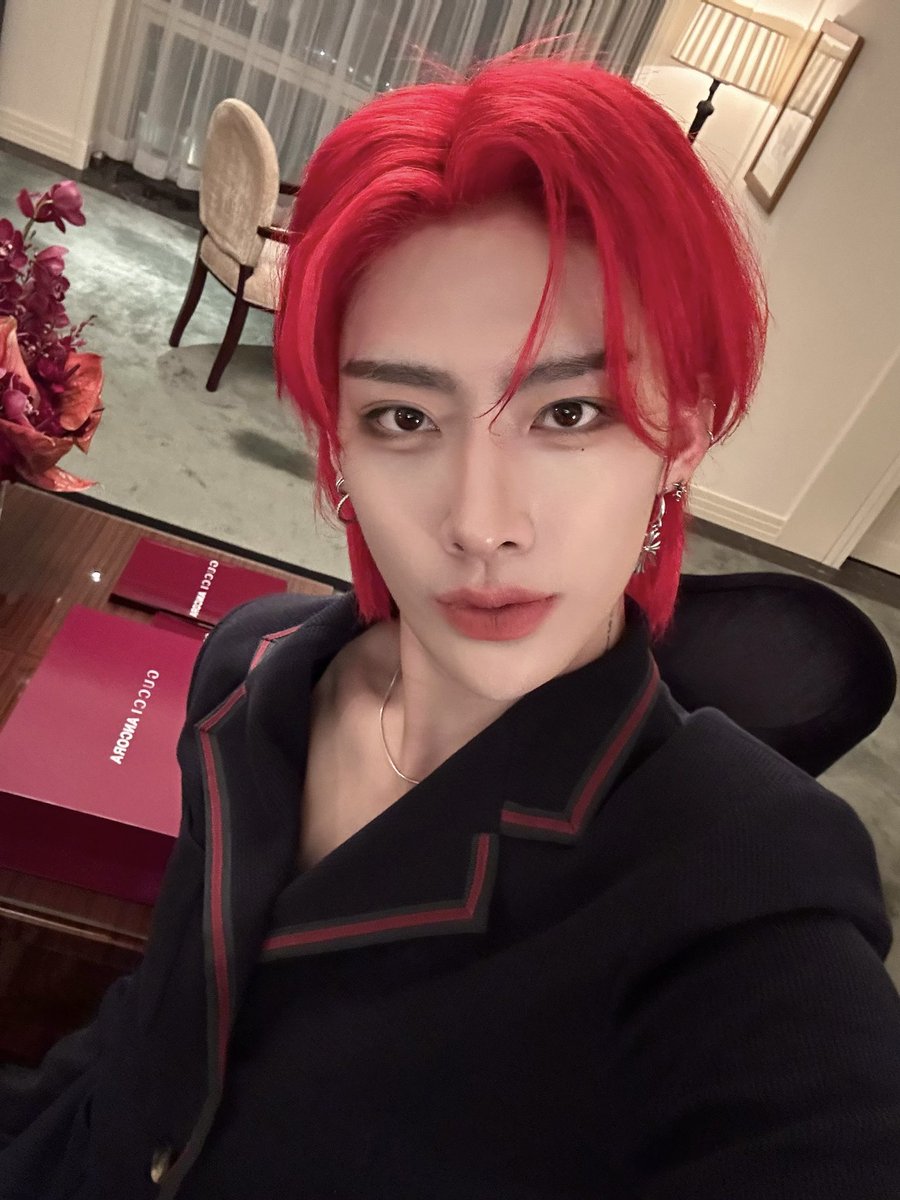 0520media's tweet photo. 240318 🐱📸 12:12AM https://t.co/ZuZebbjAbr