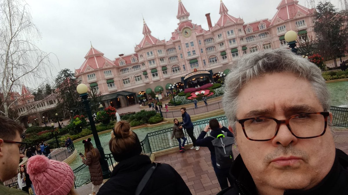 jonathan skinner tweet media