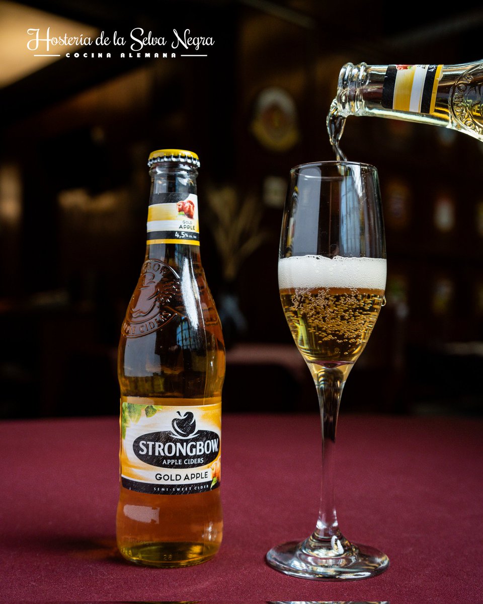 🍎🥂 ¡Refresca tu primavera con Strongbow de manzana! Una bebida dorada que te hará olvidar el calor. ¡Ven y disfruta!

#ComidaAlemana #Polanco #Strongbow #spring