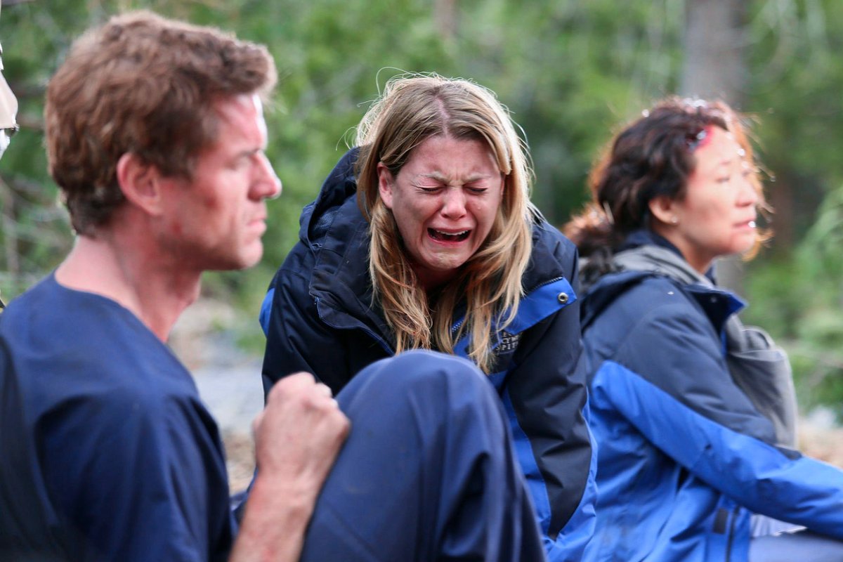 sunflowerhart's tweet photo. "stop crying, it's just an episode"

the grey's anatomy episode: https://t.co/Fh1cvM5pQ0
