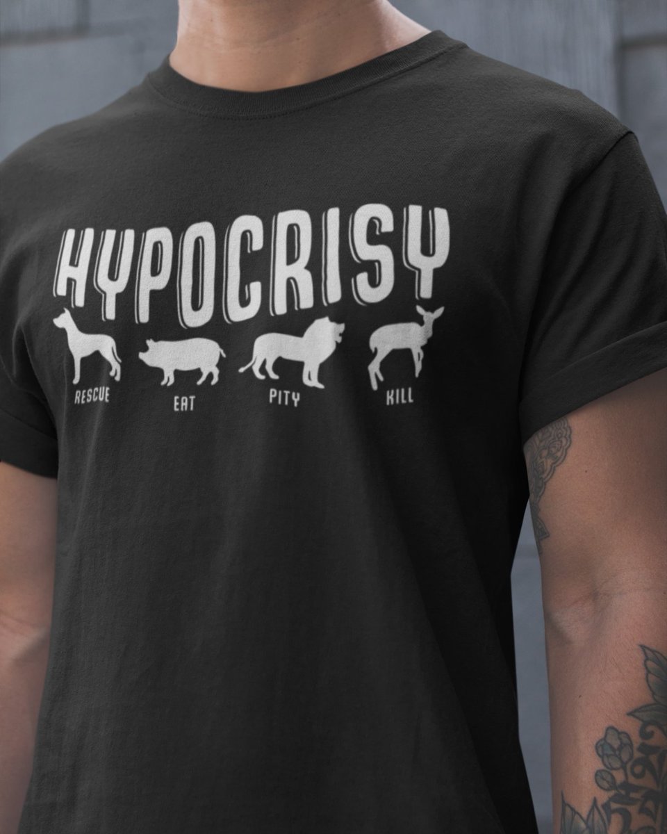 plant_babes's tweet photo. It's time to confront the hypocrisy of loving pets while supporting industries that exploit and slaughter other animals. Let's align our actions with our values and extend kindness to all beings, regardless of their species. #ConsistentKindness #animalrights https://t.co/FH3coKIlQi