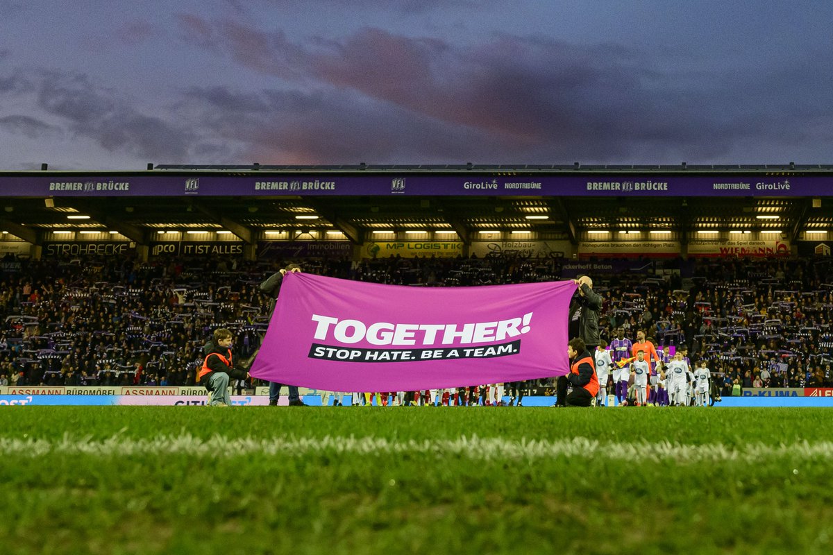 VfL_1899's tweet photo. Aktionsspieltag "Together". 🩷
Stop Hate. Be a Team.

#vfl1899 #OSNF95 https://t.co/GKqpI8vMi3