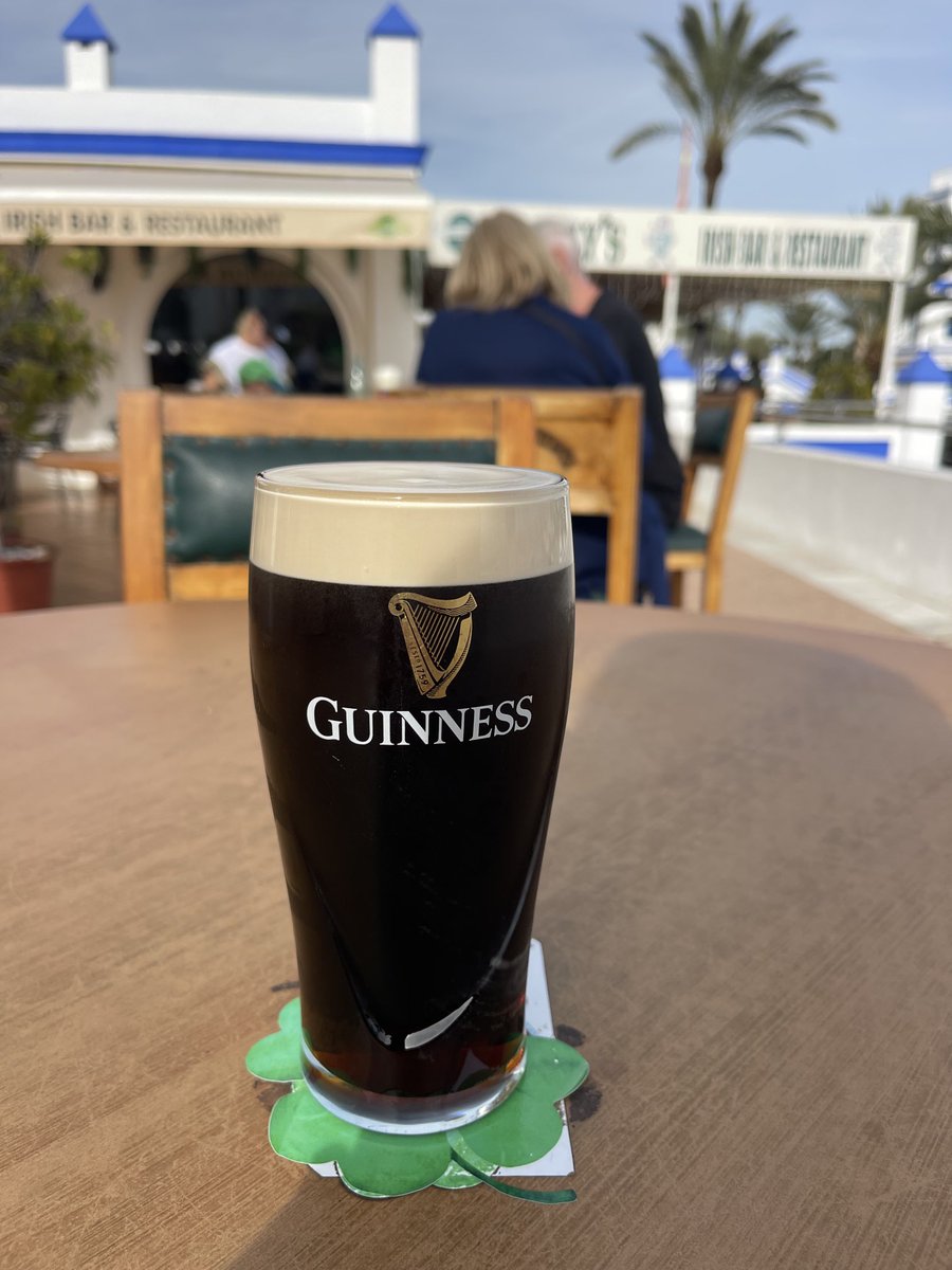 Dave65880239's tweet photo. ⁦@PintsO_Guinness⁩ Happy Paddy’s Day #Healys Estepona 🇪🇸😎 https://t.co/v3fl4VbIaN