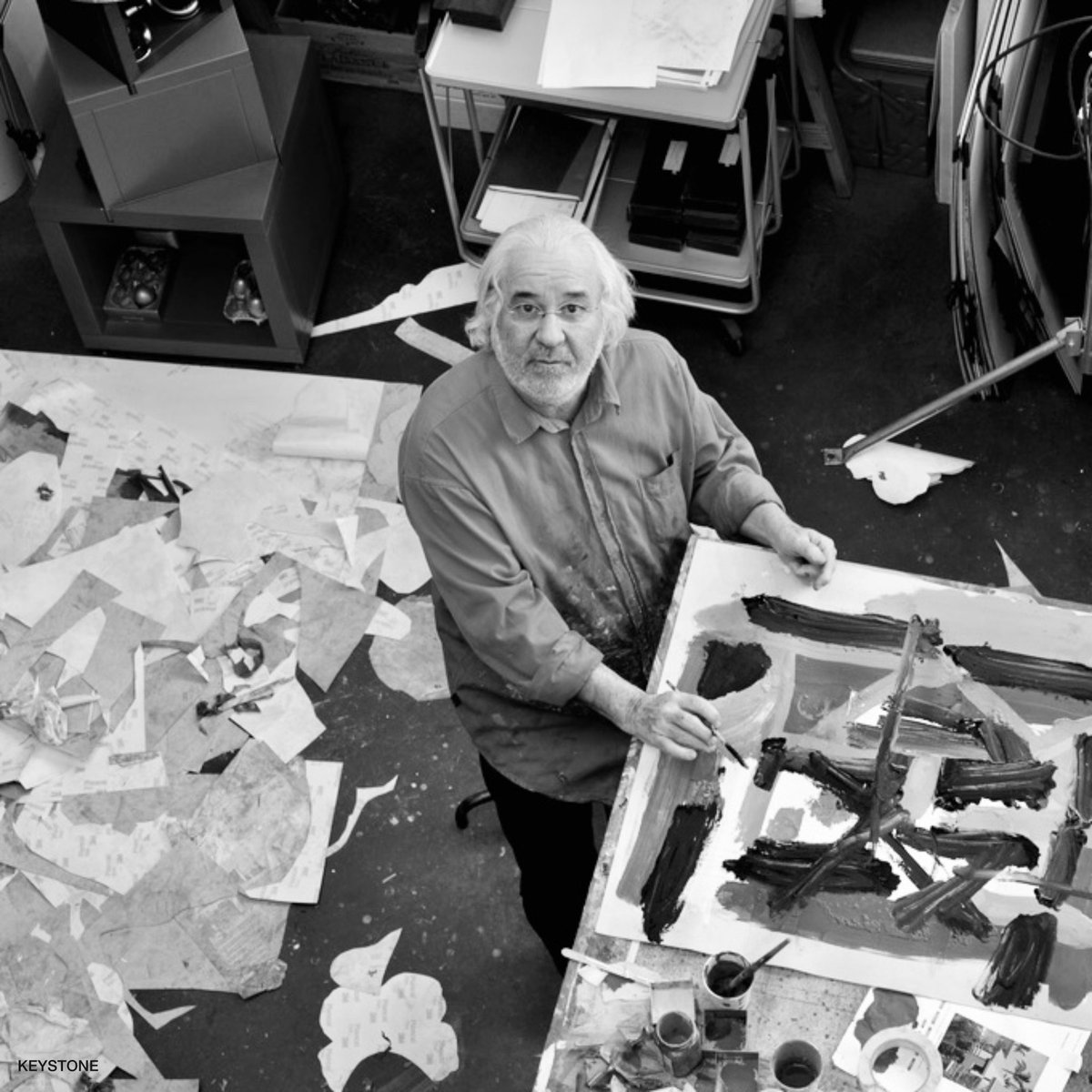 Artiste et graphiste de renommée internationale, Roger Pfund était une figure marquante de la création suisse. Souhaitant s’adresser à chacune et chacun par ses créations, il y est parvenu magistralement. Avec mes sentiments de compassion pour sa famille et ses proches.