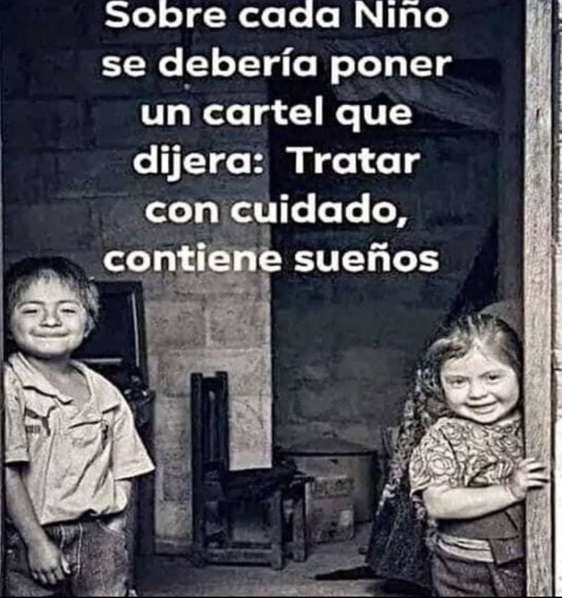 “Un país q no cuida sus niños, es un país sin futuro” , Vanessa de la Torre.