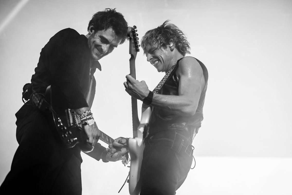 indiehoy's tweet photo. The Driver Era en Lollapalooza Argentina 2024

La banda de los hermanos Rocky y Ross Lynch regresó al país para repasar su discografía, desde el debut X hasta el más reciente Summer Mixtape y los singles que le siguieron.

📸 Nico Papa #LollaAr
