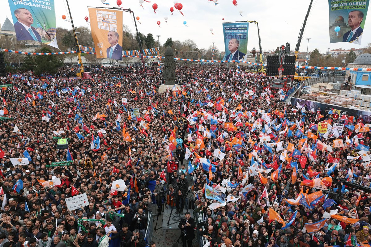 Asırlarca Anadolu’ya başkentlik, nice şehirlere şahlık yapan, Konevilerin, Mevlanaların yoldaşı, vefanın şehri Konya… Teşekkürler Konya! 🇹🇷