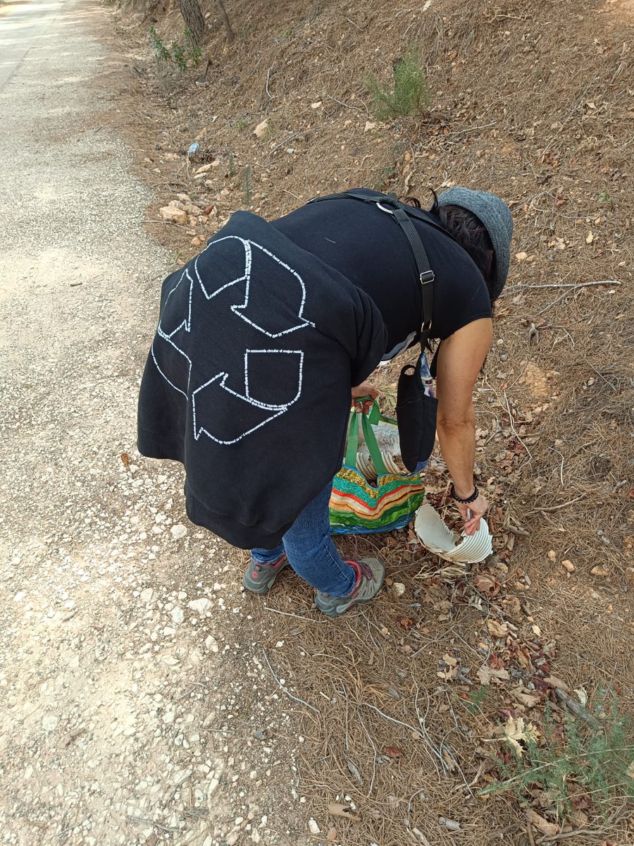 Regmurcialimpia's tweet image. Recogida de residuos hoy, en el Barranco de la Regidora. @aytoBullas #Mipueblosinbasuraleza. #ProyectoLibera @SEO_BirdLife @ecoembes @EspNaturalesMur