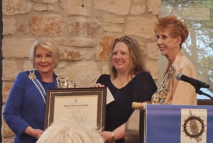 Evangeline Mitchell tweet media