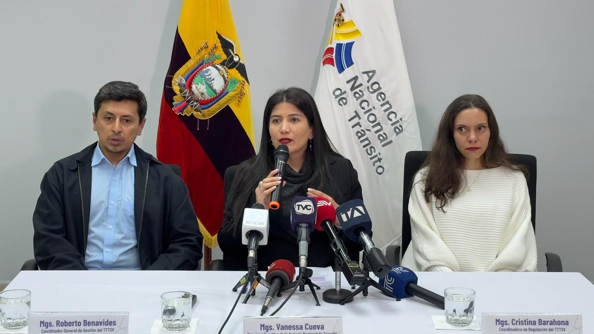 ANT_ECUADOR's tweet photo. ¡En #LaNuevaANT estamos comprometidos en luchar contra la corrupción!

Desde que inició nuestra gestión hemos detectado varias irregularidades y se han puesto las denuncias en @FiscaliaEcuador para que se realicen las investigaciones correspondientes.

#ANTCeroCorrupción https://t.co/Fj0RYz3Q3I