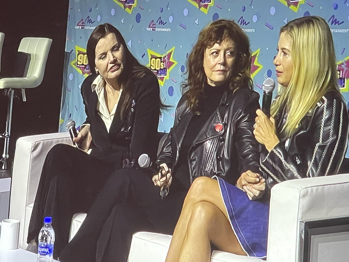 Chronic Christy (@chronic_christy) on Twitter photo I’m absolutely blown away by the super impactful <a href="/people/">People</a> panel featuring <a href="/MiraSorvino/">Mira Sorvino</a> <a href="/SusanSarandon/">Susan Sarandon</a> & Geena Davis!!! The way they called out the ones *still* in Hollywood that facilitated & tolerated Weinstein’s abuse is so amazing!!! #90scon #90sconCT I’m absolutely blown away by the super impactful <a href="/people/">People</a> panel featuring <a href="/MiraSorvino/">Mira Sorvino</a> <a href="/SusanSarandon/">Susan Sarandon</a> & Geena Davis!!! The way they called out the ones *still* in Hollywood that facilitated & tolerated Weinstein’s abuse is so amazing!!! #90scon #90sconCT