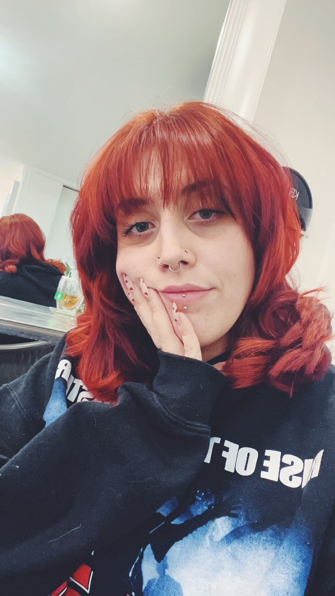 _KassyBrooks's tweet photo. j’ai changé de tête au fait https://t.co/aYm0emMJAj