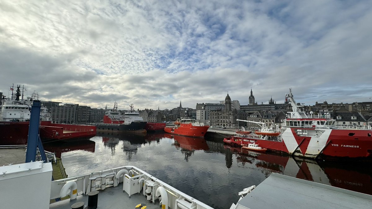 Shetland bound, on the way to kick off another season @FI_Obs! Joined this time by @LukeMarriner17 and @jonnie_fisk, what’s this year got in store for us…?