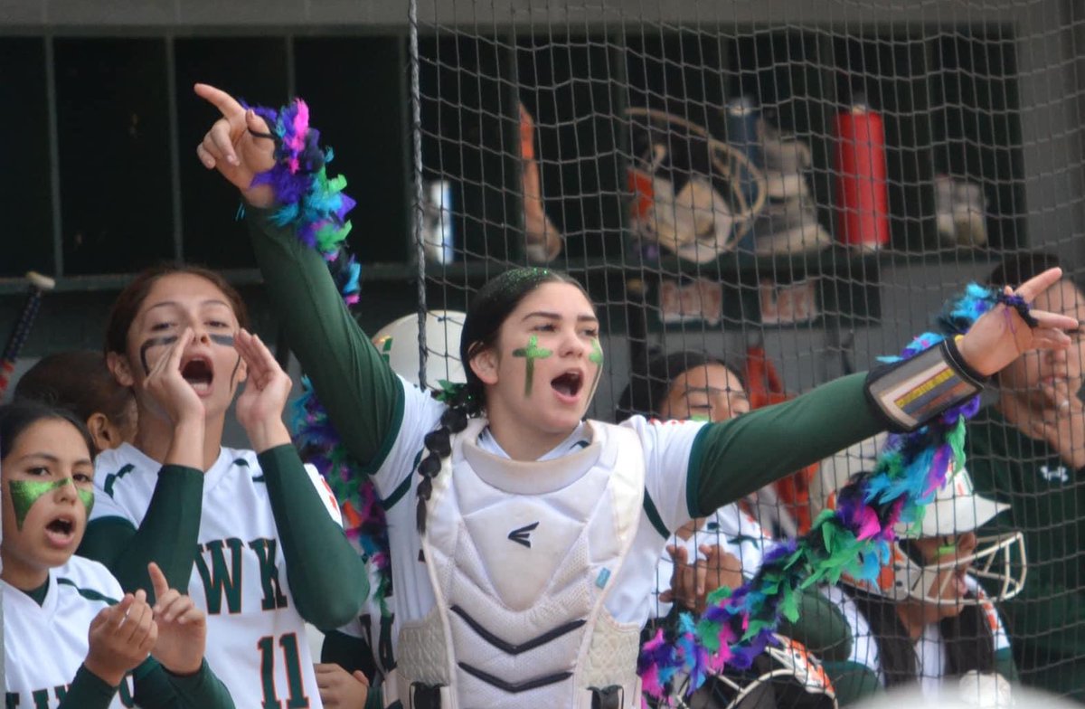 HaleyV2024's tweet photo. Lady Hawks take the win against Brownsville Lopez 5-1. Hitting it to the moon. Let’s go!!!! 🚀 https://t.co/XPdEunUfxO