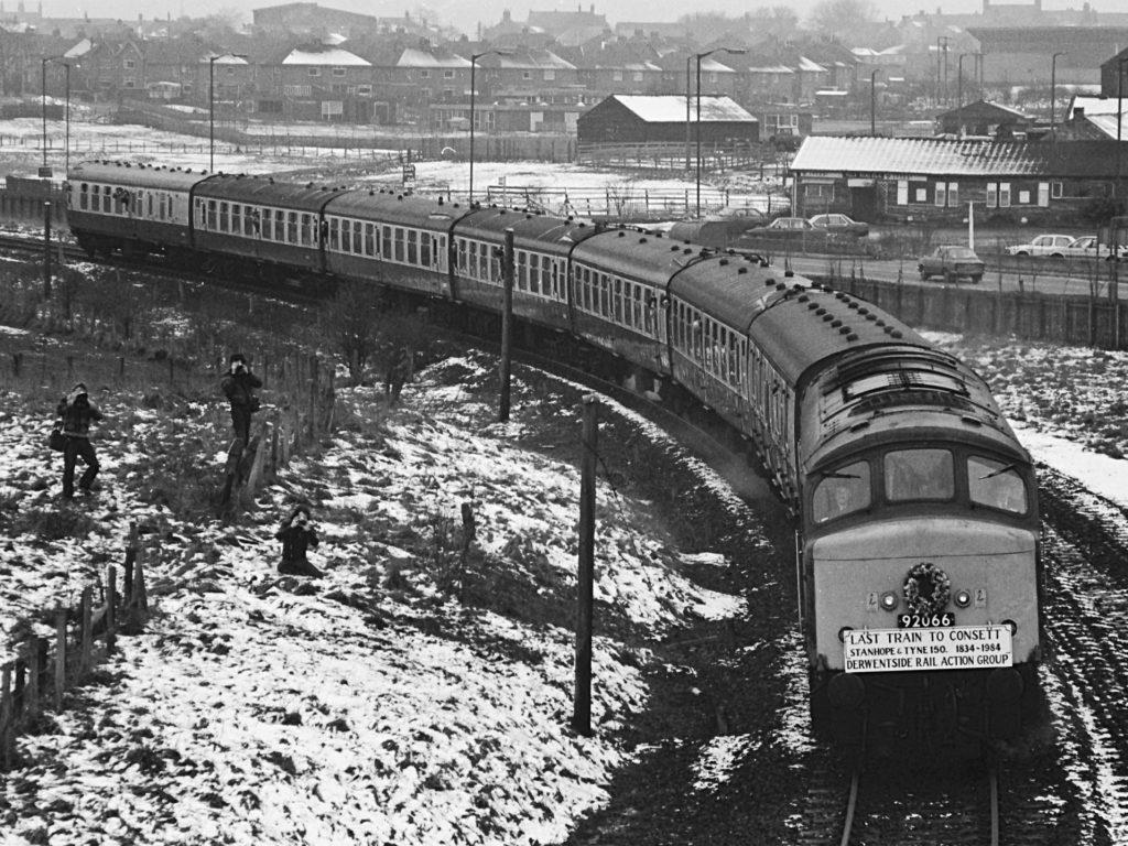 Just realised The Last Train to Consett ran on this day 40 years ago. Weren't you on board <a href="/MarkHoldstock/">Mark Holdstock 🇪🇺</a>? (Photo Bill Wilder)