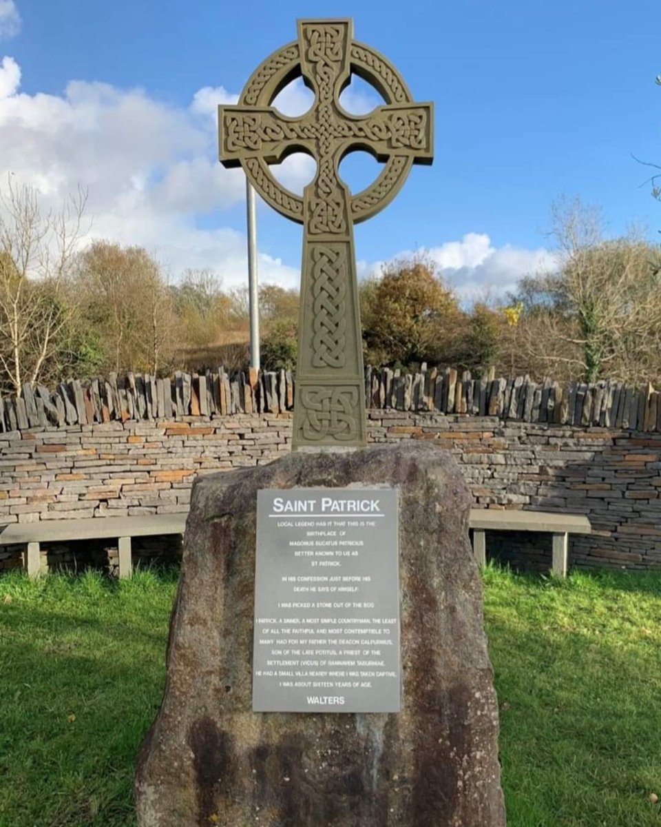 St Patrick was born in 385AD in Banwen in the Neath Valley. He was taken to Ireland to work as a slave, by Irish raiders, later escaping. An angel in a dream told him to return to Ireland as a missionary. facebook.com/share/p/VVbWCz…