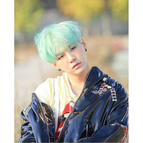 BTSxRockyMtn's tweet photo. Happy St. Patrick's Day!! Let's celebrate with Bangtan in Green!! Let's start off with the iconic #MintYoongi!  Share your favorite #Bangtaningreen below 🎣 https://t.co/7gbksnfMDM