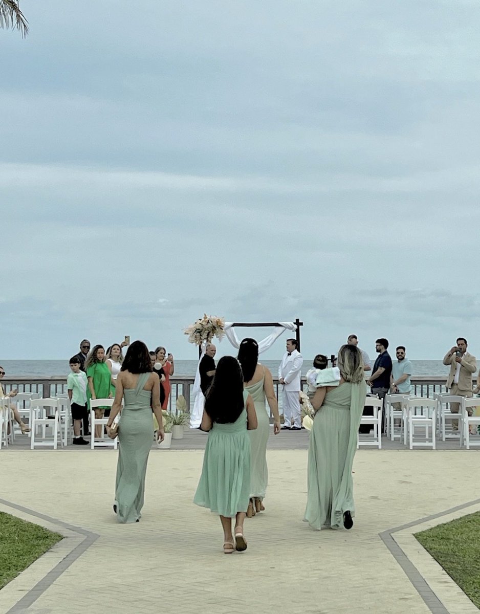 pbeachevents's tweet photo. A compilation of our ‘shades of green’ decor in honor of Saint Patrick’s Day! 🍀 #SaintPatricksDay #PalmBeachEvents #DestinationWedding #PalmBeachWeddings #MiamiWeddings #SouthFloridaWeddings #Brides #TheKnot https://t.co/DDxH0jSzdc