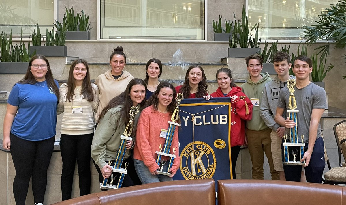 Kirtland Key Clubbers attended Ohio Key Club DLC this weekend to celebrate a year of service and the installation of the new Board. Kirtland Key Club earned many honors. Service leadership at its best! #ohkcdlc24 #hornetpride