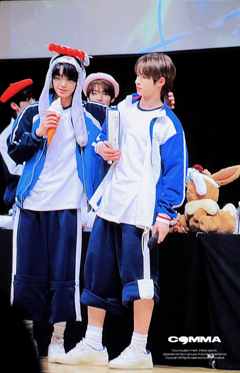 commatws's tweet photo. 240317
백수처럼 바지 걷어달라니까 두 쪽 다 걷어서
그냥 햄민이 체육대회가 되어���림 
#투어스 #경민
#TWS #KYUNGMIN https://t.co/lkUVKYpyxx