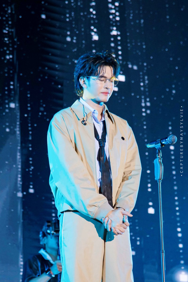 maysylvie's tweet photo. —— ขอบคุณที่บอกว่าจะกลับไปคิดเรื่องเกษียณใหม่น้า อยู่เป็นพลังใจให้กันและกันแบบนี้ไปนานๆ ก่อนน้า🤍

17.03.2024 | #NONTTANONT 
#28ปีนี้นนท์ธนนท์ชวนลงสนาม
#NONTBDSPORTPARTY2024 https://t.co/nzw2tDYuO9