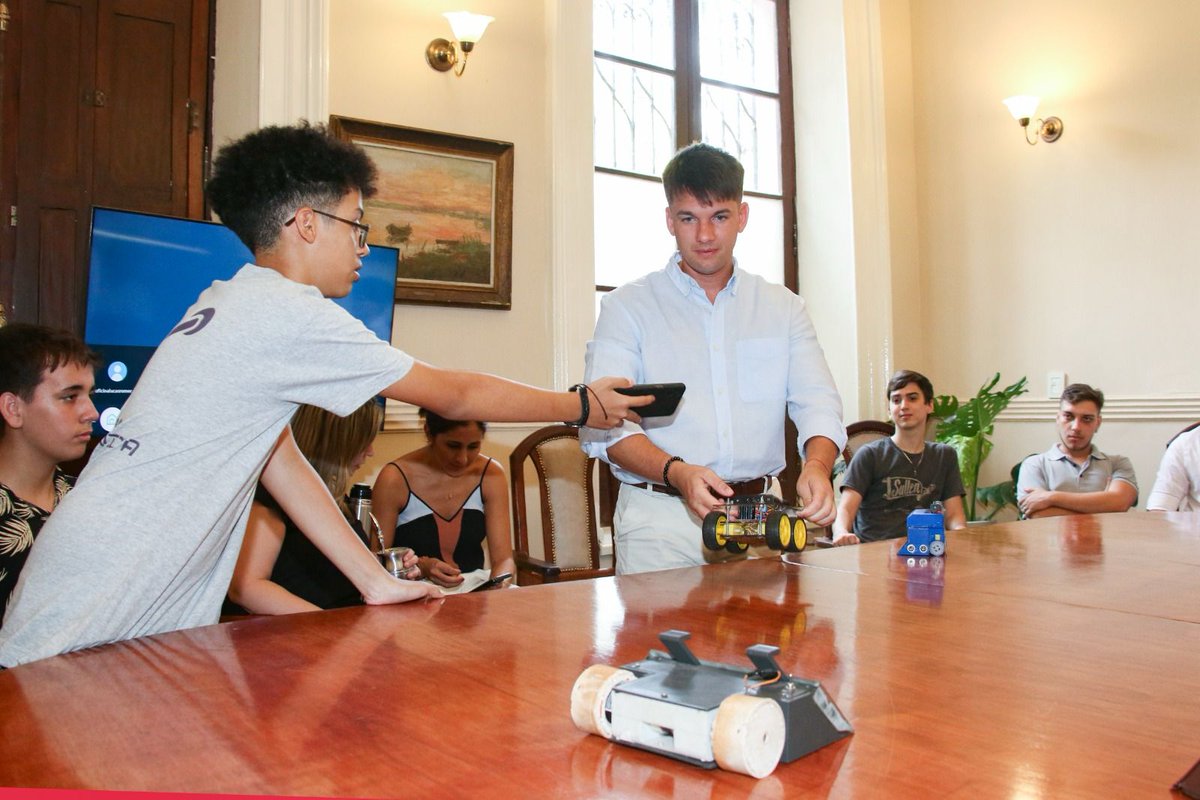 2024 Récord con casi 50 mil niños inscriptos en la Escuela de Robótica de Misiones. Hay futuro.
@RoboticMisiones
