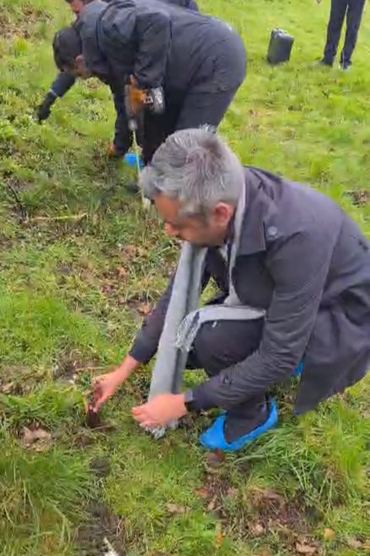 Primesh Patel (@primeshpatel) on Twitter photo It was a pleasure to plant a tree sapling at <a href="/StanmoreTemple/">Stanmore Temple</a> this morning.
As we were reminded, the Hindu Rig Veda states, "Do not trouble trees. Do not uproot or cut them. They provide protection to animals, birds, and other living beings." It was a pleasure to plant a tree sapling at <a href="/StanmoreTemple/">Stanmore Temple</a> this morning.
As we were reminded, the Hindu Rig Veda states, "Do not trouble trees. Do not uproot or cut them. They provide protection to animals, birds, and other living beings."