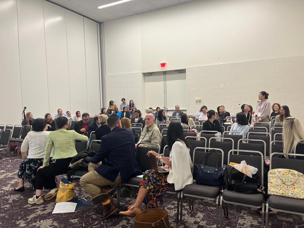 High attendance at this year’s business meeting! It was great to meet some of our membership, from across the globe, as our group grows from strength to strength @IADR 

#IADR2024