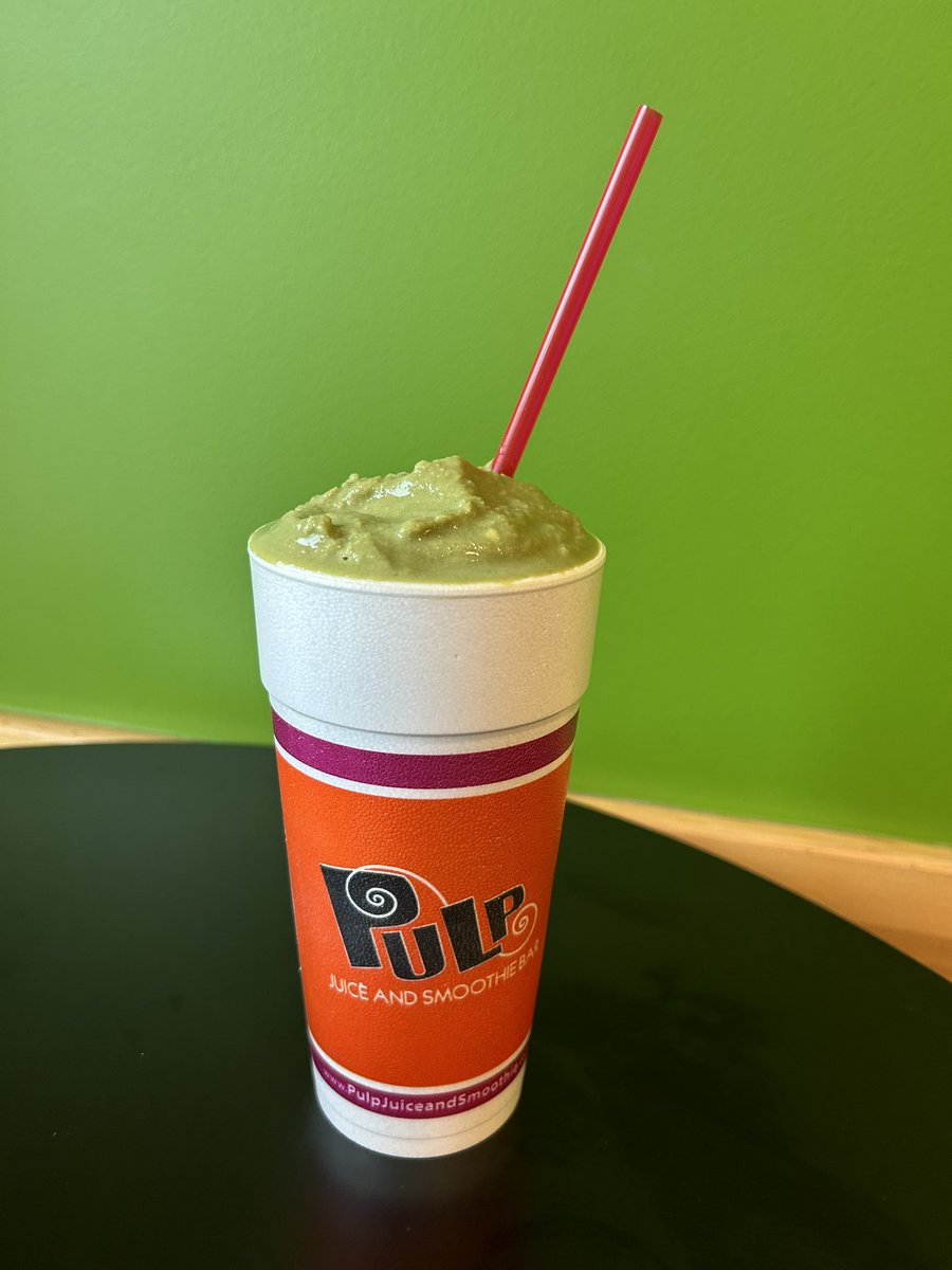 HeightsPulp's tweet photo. 🍀🍀Happy Saint Patrick’s Day🍀🍀
Stop in and try one of our GREEN smoothies 
🚗DoorDash 
📞call in. 
🥤🥤🥤🥤🥤🥤🥤 https://t.co/8inzhF4Iy8