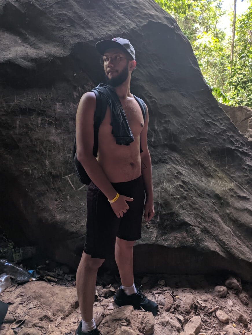 Dave está digitando... tweet media