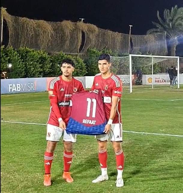 لاعبي الأهلي ٢٠٠٣ بعد الفوز على الزمالك ودعم خاص لأحمد رفعت ❤️